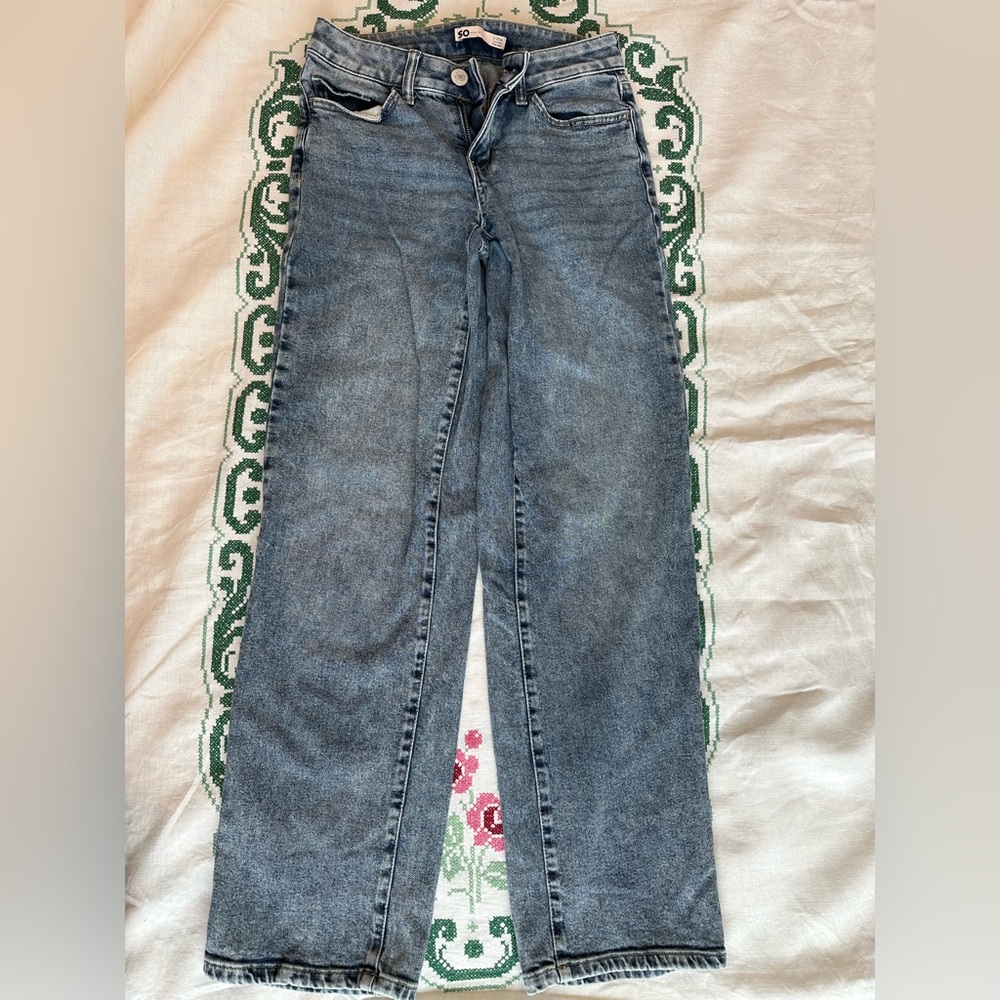 Classic Blue Women's Straight Leg Jean